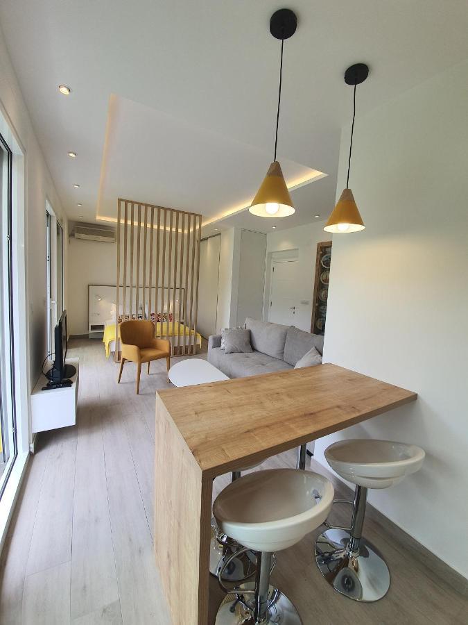 Viola Lux Apartments Kotor Zewnętrze zdjęcie