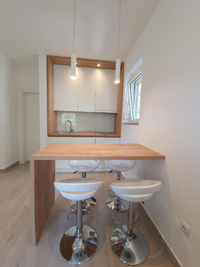Viola Lux Apartments Kotor Zewnętrze zdjęcie