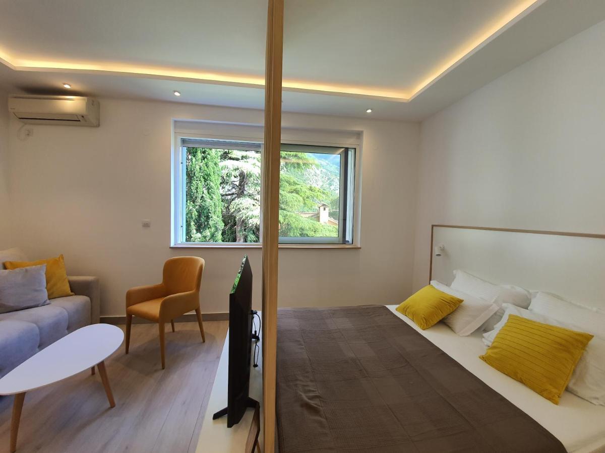 Viola Lux Apartments Kotor Zewnętrze zdjęcie